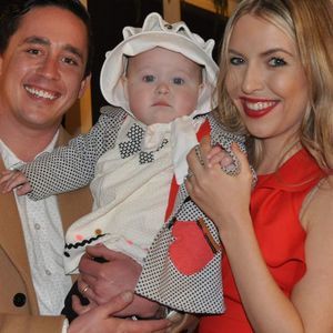 Meet your Posher, Albina